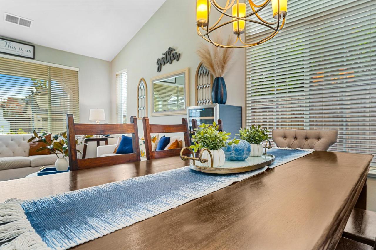 Brand New Listing - Windsor “Winetopia” Getaway Bagian luar foto